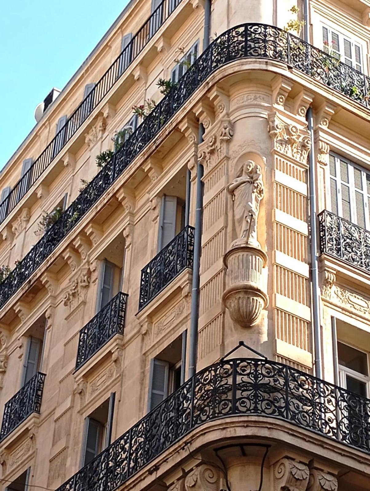 Chez L'Habitant, Propose Grande Chambre Vieux Port Marseille Marselha Exterior foto