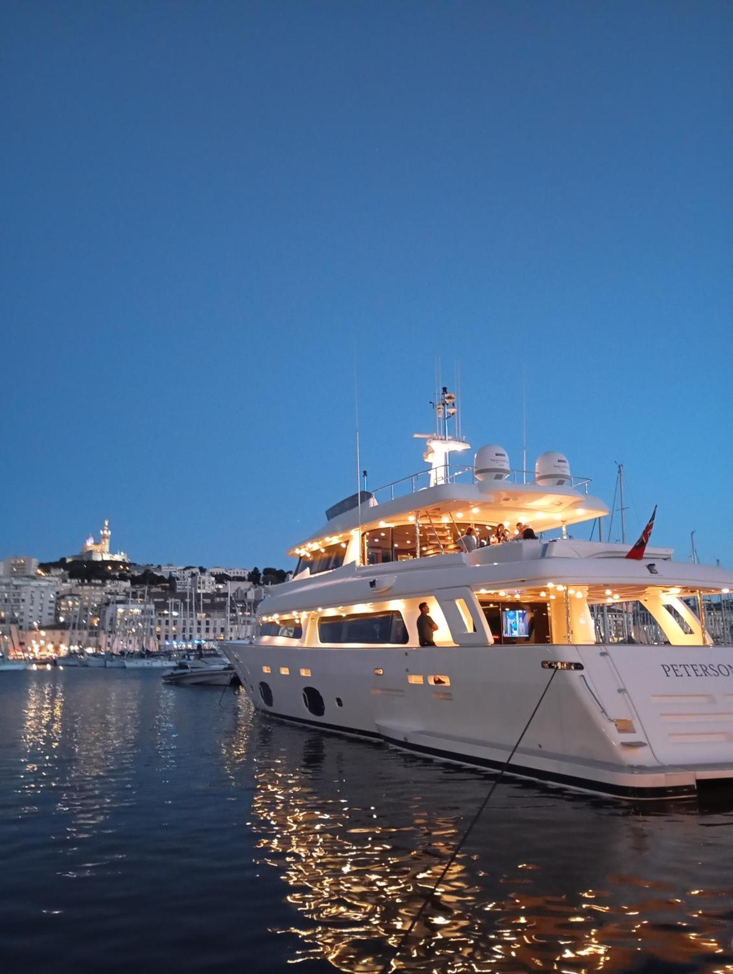 Chez L'Habitant, Propose Grande Chambre Vieux Port Marseille Marselha Exterior foto